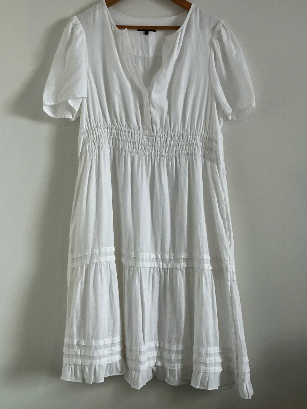 Quince White 100% Linen Smocked Tiered Midi Dress L Cottagecore Summer Boho - Picture 2 of 15